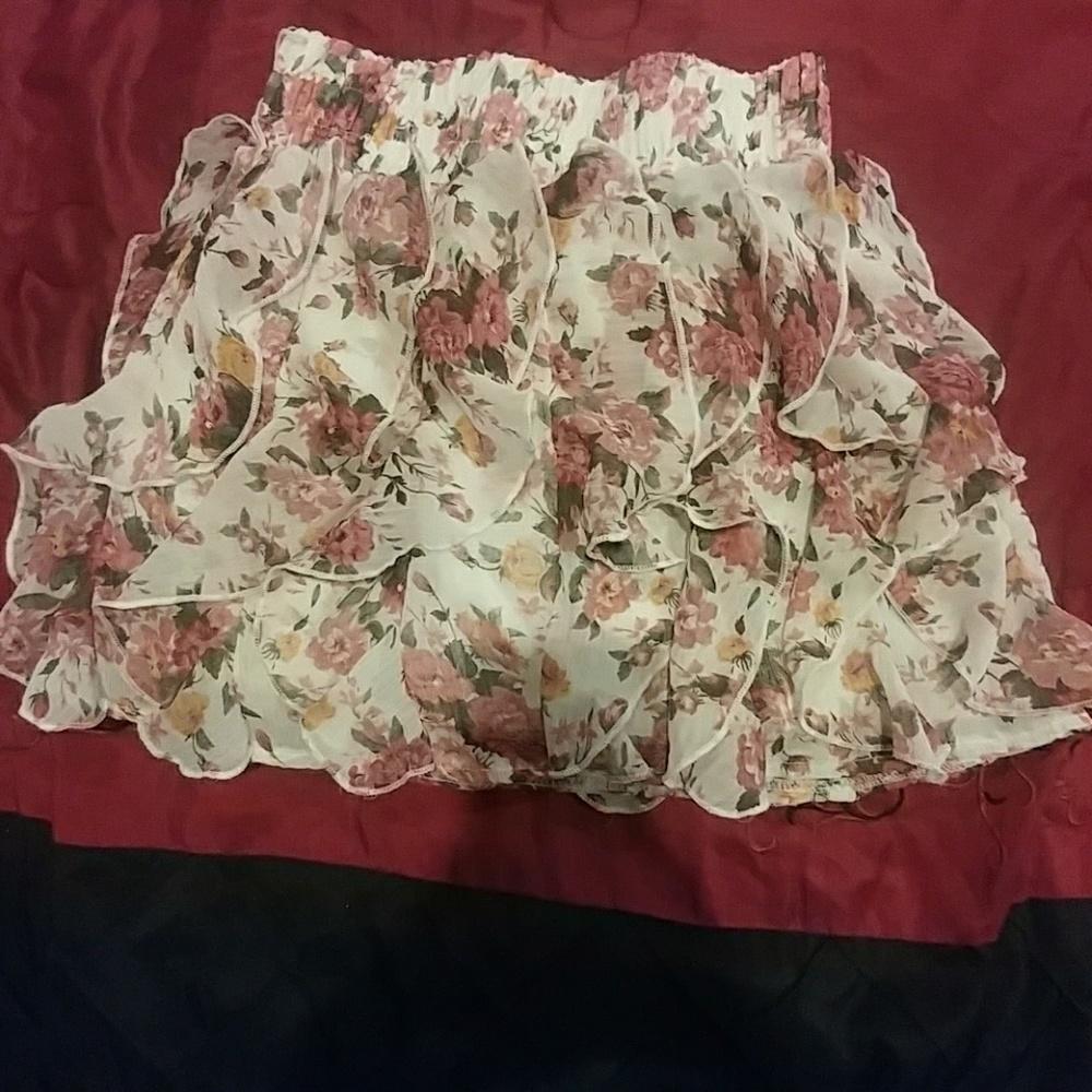 Floral ruffle skirt